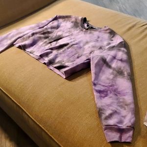 Cute cropped sweater